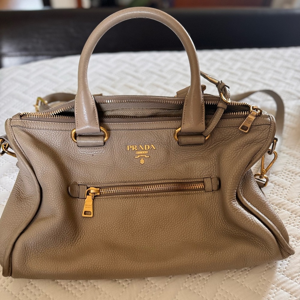 Prada Vitelo shoulder bag